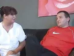 Tracy mối quan phim sex nhat ban moi hệ mắt cá chân của cô để các góc của St. Andrew Qua với dây (2013)